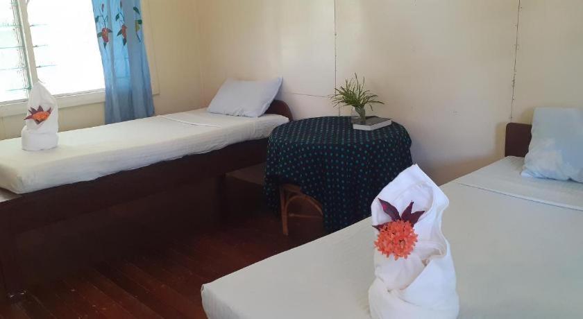 Rekona Lodge Gizo Bagian luar foto
